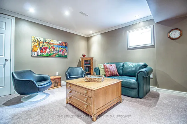 Additional image 15 of 2156 Country Club Dr