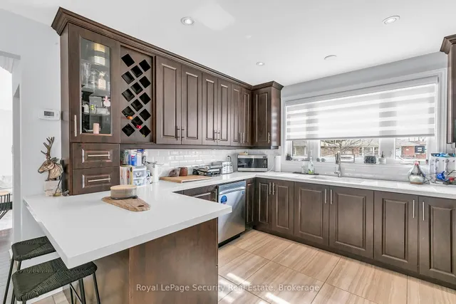 Additional image 11 of 251 Thistle Down Blvd