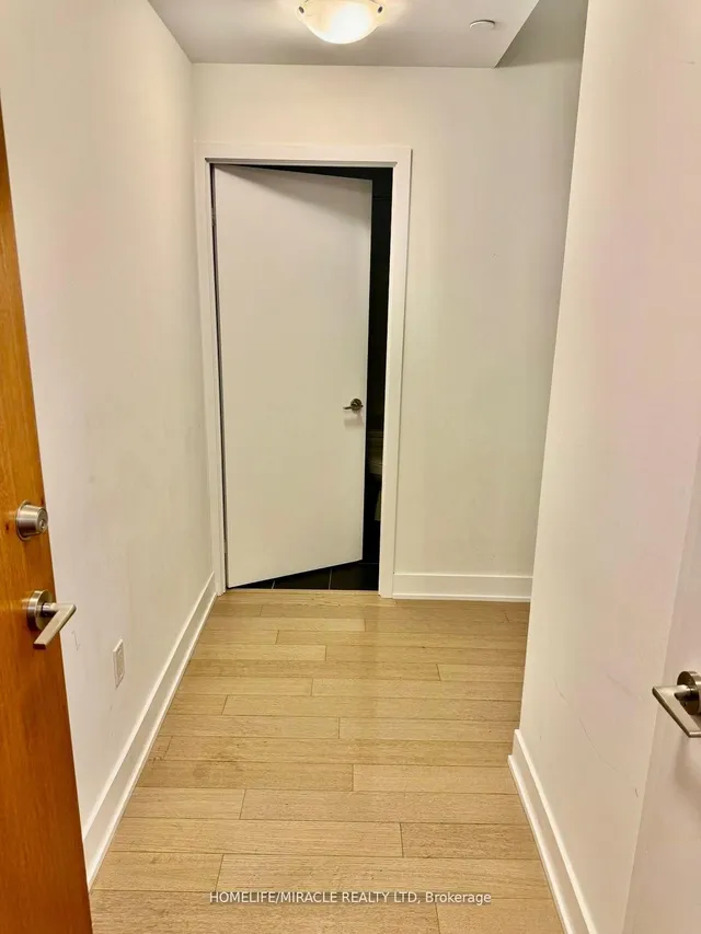 Additional image 3 of 30 Shore Breeze Dr Dr Unit 5901