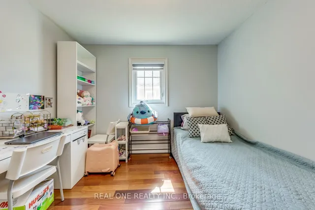 Additional image 30 of 826 Winterton Way