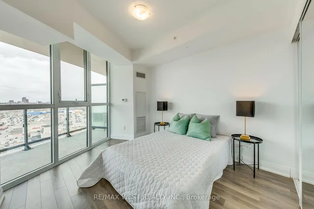 Additional image 17 of 1461 Lawrence Ave Unit 1706