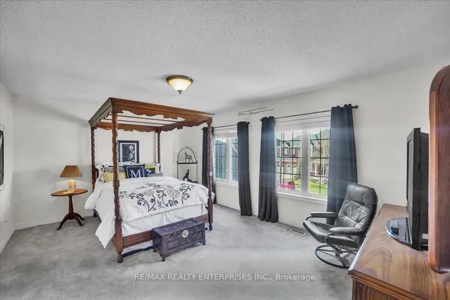 Additional image 44 of 18 Southcrest Crt