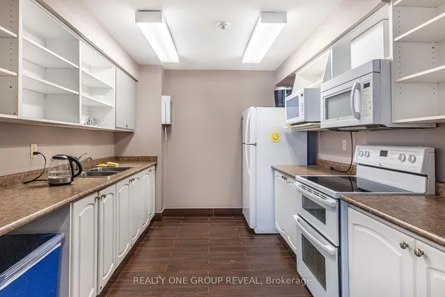 Additional image 21 of 11753 Sheppard Ave Unit 314