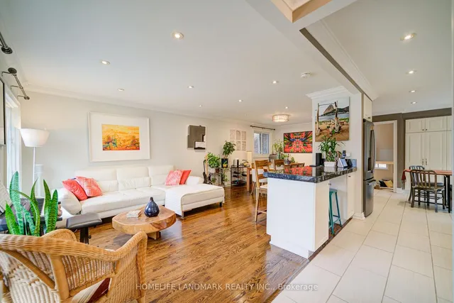 Additional image 7 of 2207 Elmhurst Ave