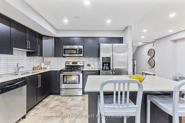 Additional image 13 of 6063 Kingston Rd Unit 21