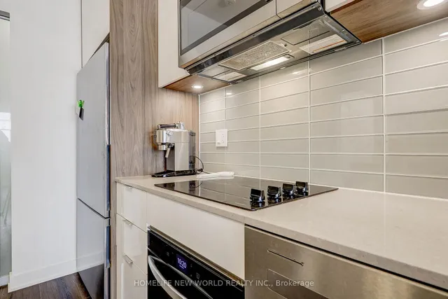 Additional image 18 of 543 Richmond St Unit 301