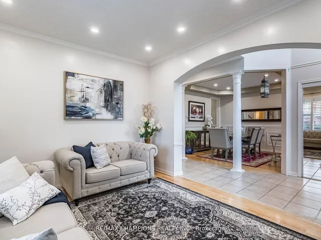 Additional image 17 of 707 Trudeau Dr