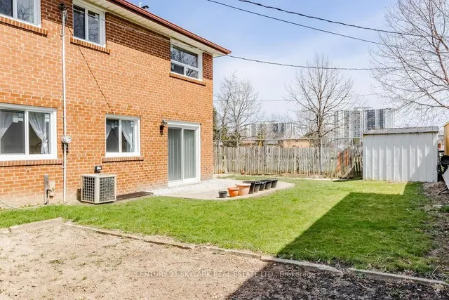 Additional image 28 of 174 Silverstone Dr