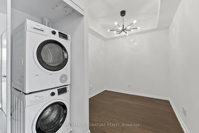 Additional image 31 of 65 Bremner Blvd Unit 4101