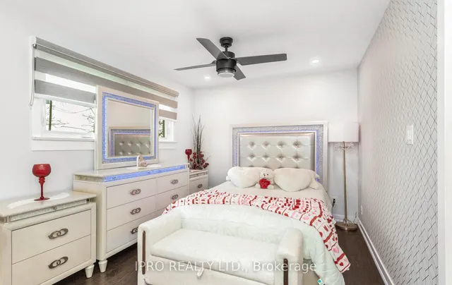 Additional image 22 of 2251 Sunnydale Dr