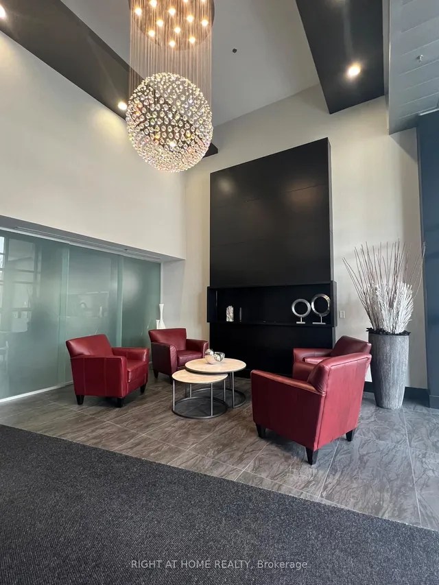 Additional image 4 of 120 Dallimore Circ Unit 628