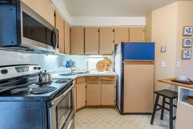 Additional image 18 of 754 8th Concession Rd