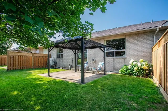 Additional image 27 of 56 Northern Breeze St