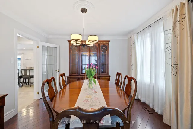 Additional image 15 of 4 Marchmount Cres