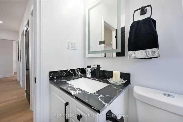 Additional image 20 of 812 Tenth Ave