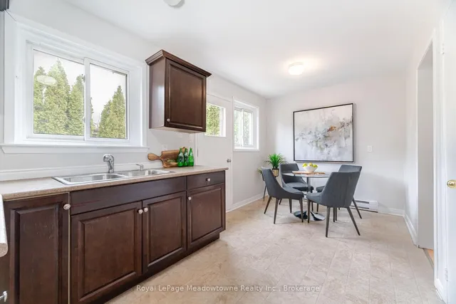 Additional image 19 of 204 Bousfield Cres