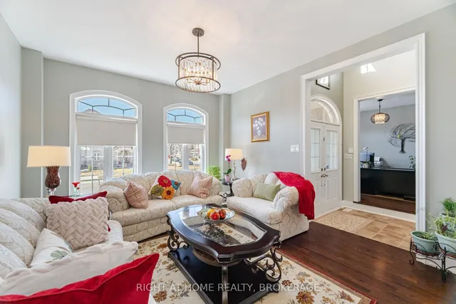 Additional image 8 of 105 Royal West Dr