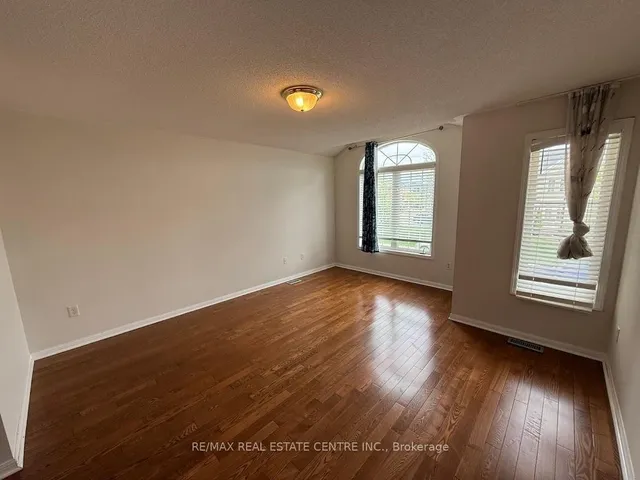 Additional image 18 of 5989 Sidmouth St