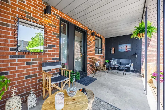 Additional image 32 of 35 Woodenhill Crt