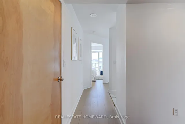 Additional image 33 of 255 Richmond St Unit 1004