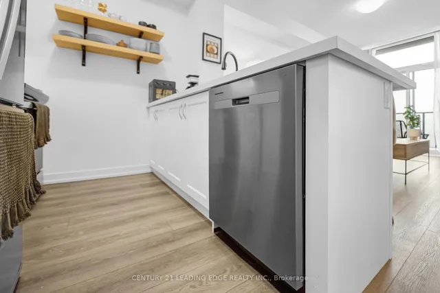 Additional image 15 of 460 Dundas St Unit 313