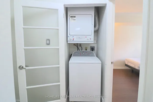 Additional image 12 of 95 Trailwood Dr Unit 821