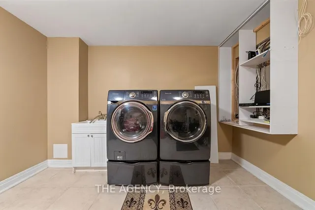 Additional image 33 of 4 Pride Crt