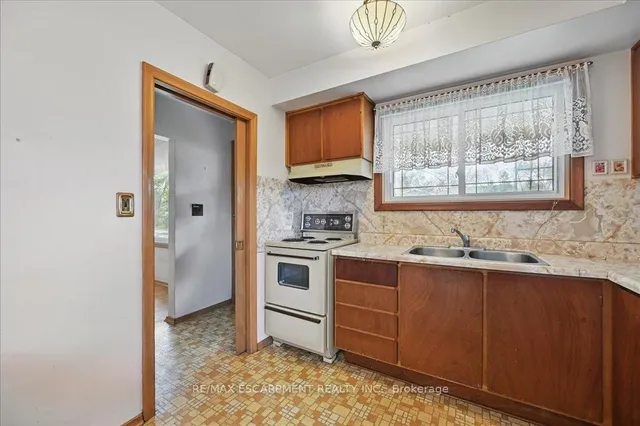 Additional image 14 of 269 Rainbow Dr