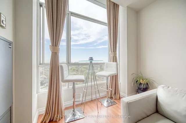 Additional image 16 of 3077 Weston Rd Unit 2009