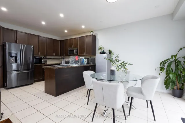 Additional image 9 of 12 Homeview Rd