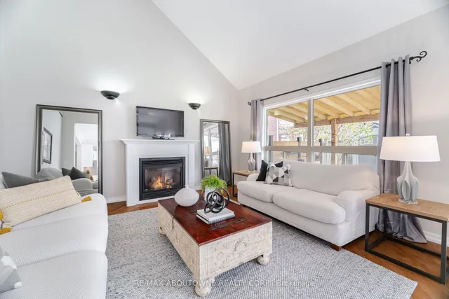 Additional image 20 of 1046 Holdsworth Cres