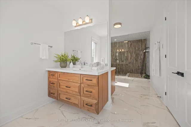 Additional image 33 of 3313 George Savage Ave