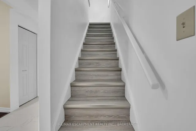 Additional image 21 of 164 Campbell Ave