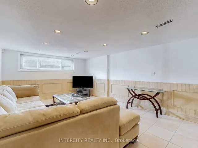 Additional image 40 of 26 Donnalyn Dr