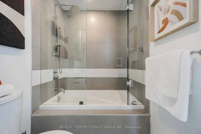 Additional image 26 of 197 Yonge St Unit 3909