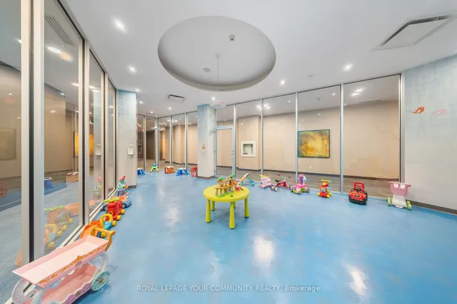 Additional image 46 of 15 Legion Rd Unit 2101