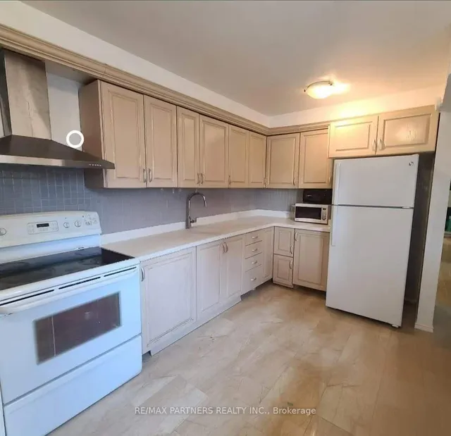 Additional image 3 of 73 Treetops Crt