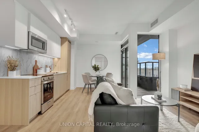 Additional image 8 of 500 Dupont St Unit 419