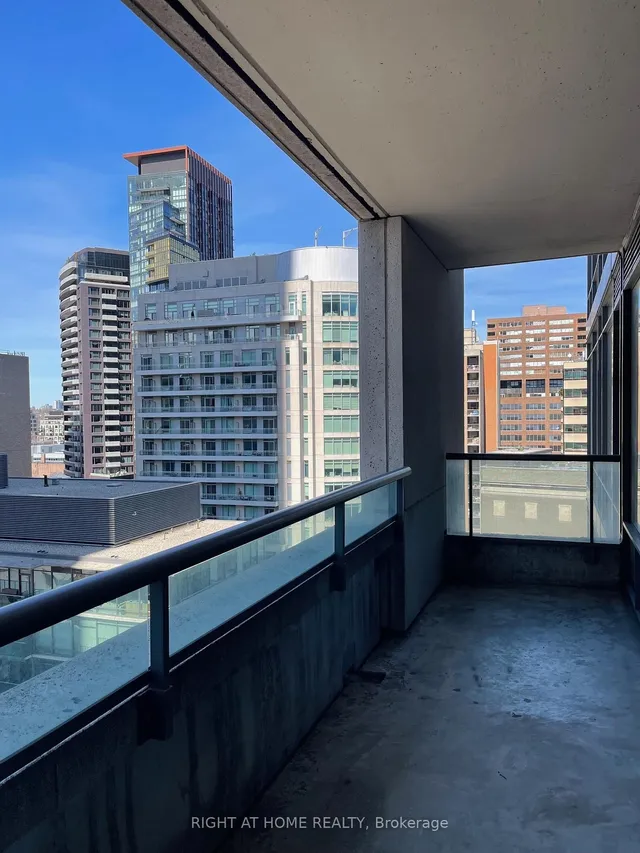 Additional image 14 of 18 Yorkville Ave Unit 1106