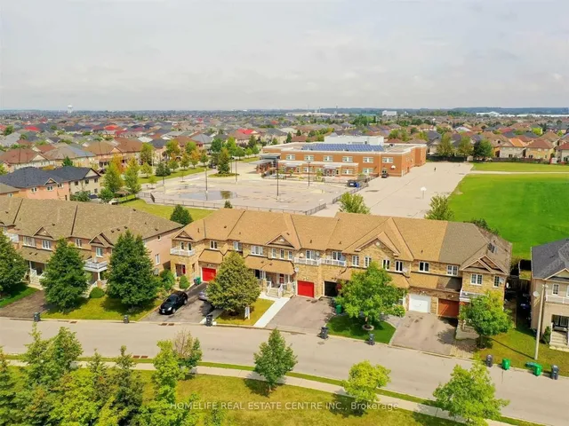 Additional image 37 of 77 Beavervalley Dr