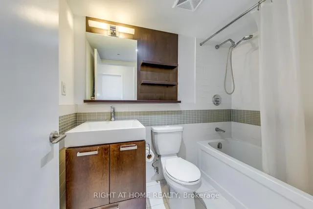 Additional image 24 of 295 Adelaide St Unit 1306