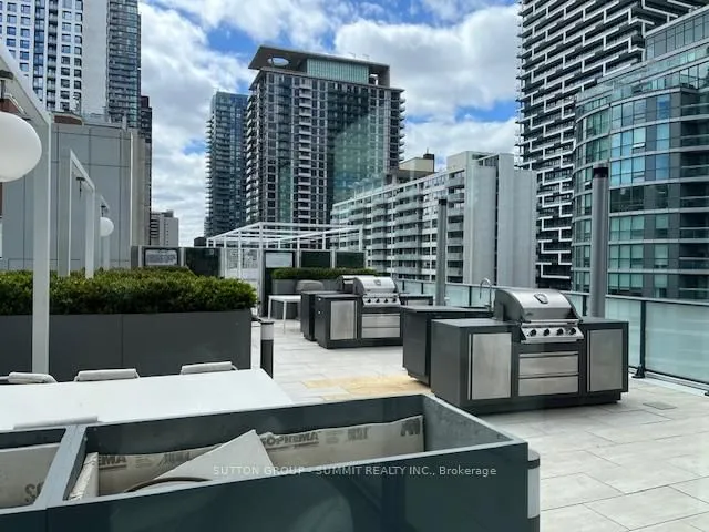 Additional image 6 of 161 Roehampton Ave Unit 1010