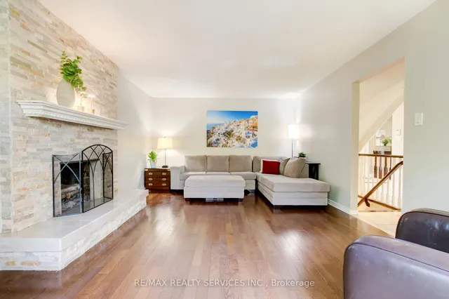 Additional image 5 of 25 Brookbank Crt