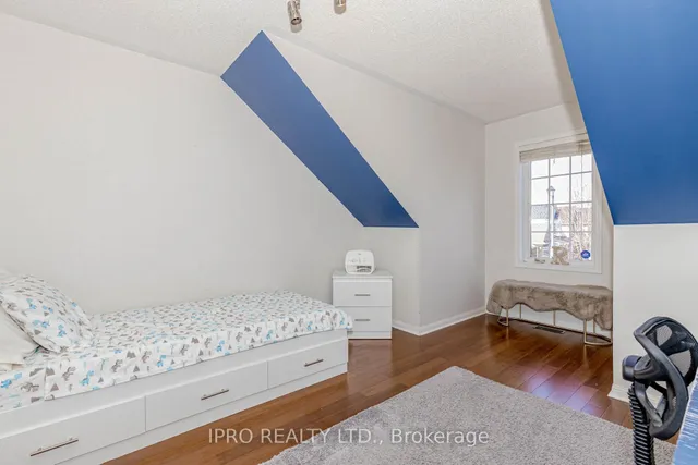 Additional image 36 of 900 Mcneil Dr