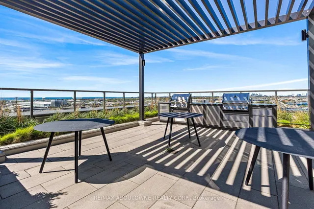 Additional image 29 of 1195 The Queensway Ave Unit PH1007