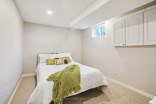 Additional image 19 of 602 Rosedale Cres
