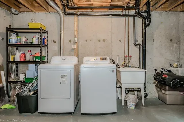 Additional image 27 of 105 Desert Sand Dr