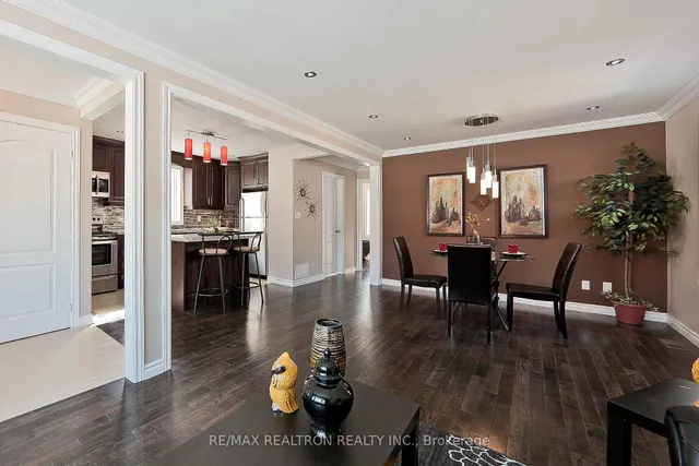 Additional image 5 of 12 Huntington Ave