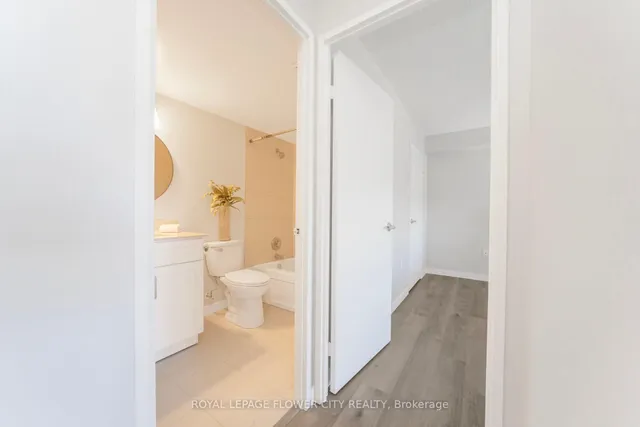 Additional image 36 of 17 KNIGHTSBRIDGE Rd Unit 605