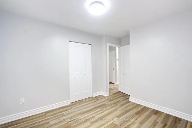 Additional image 22 of 6 Midhurst Dr